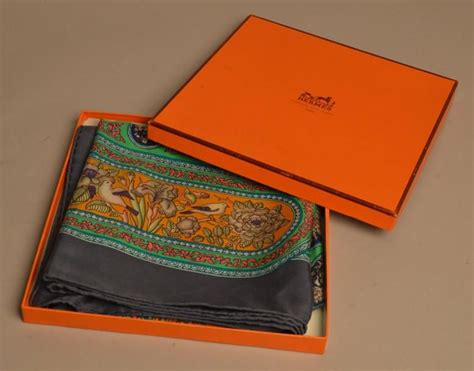 boite foulard hermes|Hermes Canada catalogue.